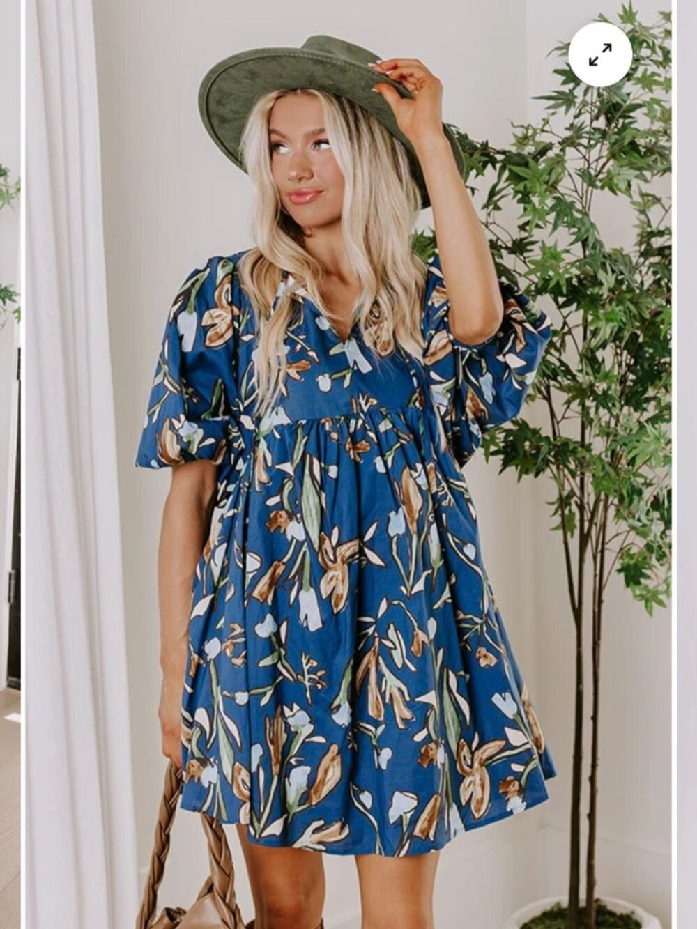 Entro medium mini dress new with tags